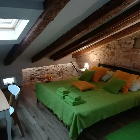 Lukadora Apartment *