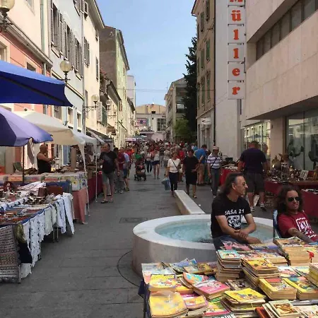 Lukadora Apartment Pula